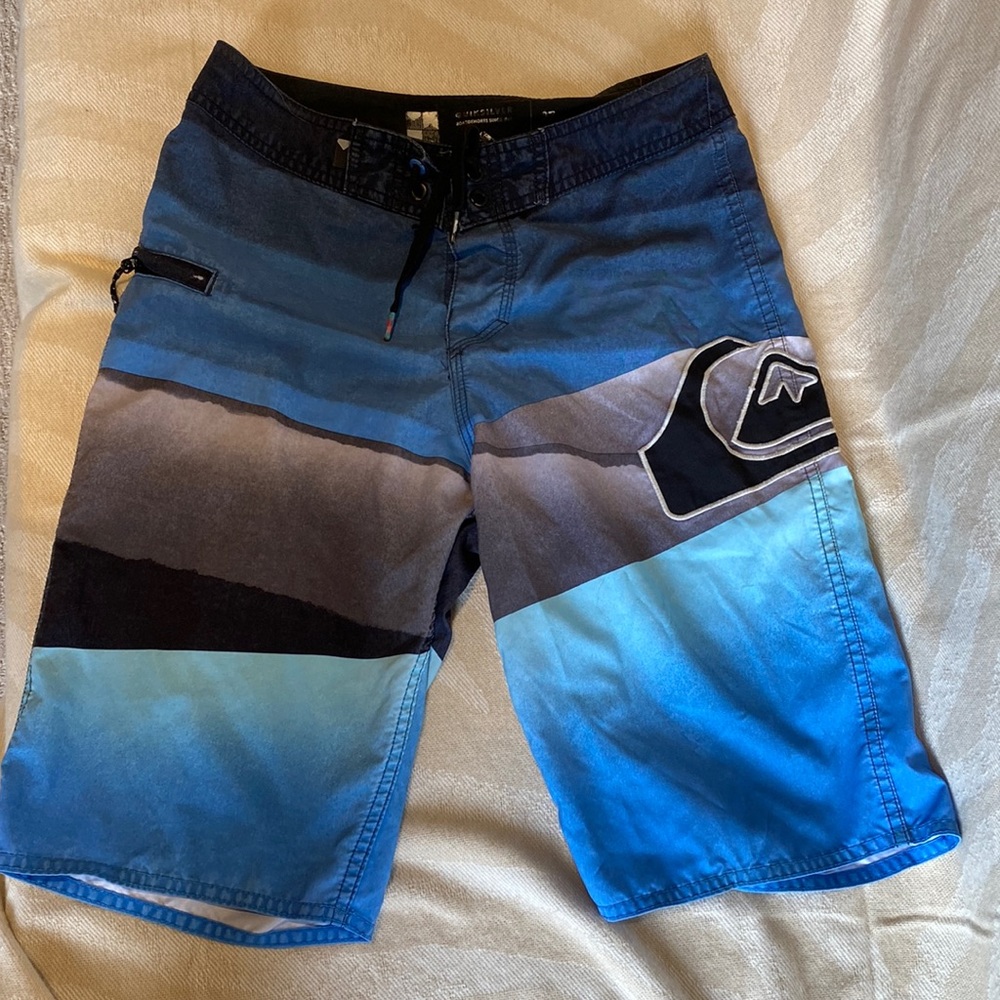 Quicksilver Board shorts -Size 27